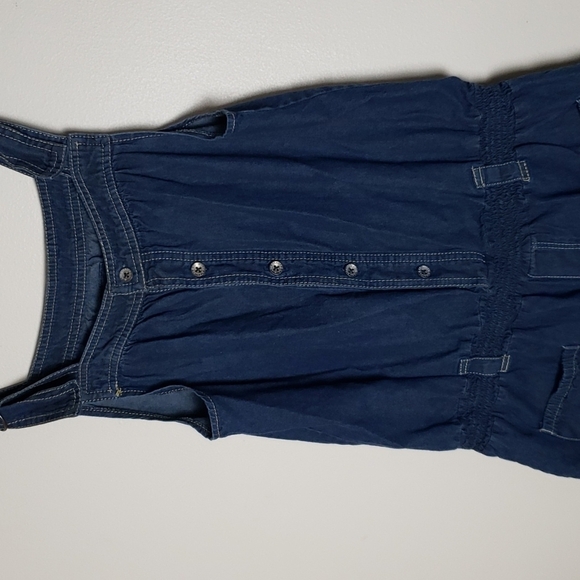 Levi's denim romper, denim shorts, overall, elastic waist women's size medium - Picture 5 of 8